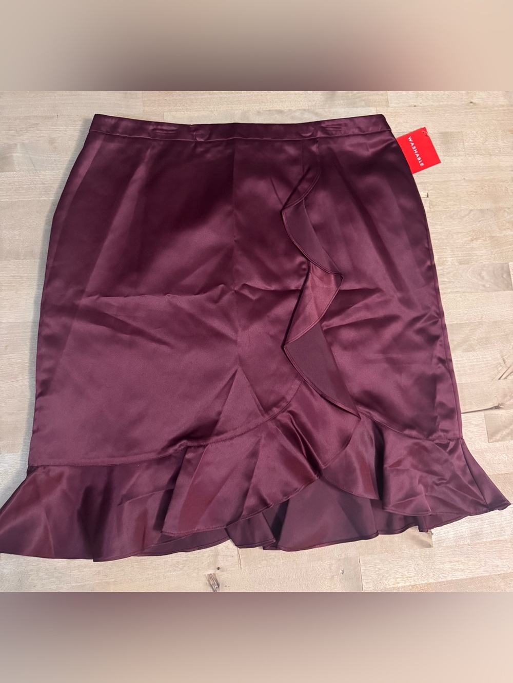 NWT Oscar de la Renta Burgundy Satin look Ruffle Midi Skirt